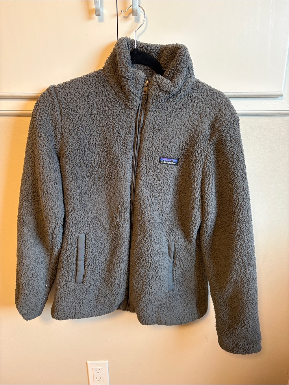 Women’s Patagonia Gray Sherpa Full-Zip Jacket